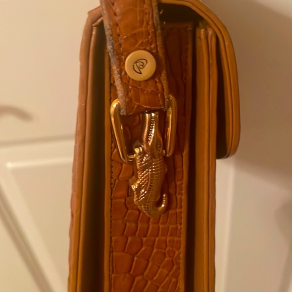 Beautiful Crocodile Crossbody! - Picture 8 of 15